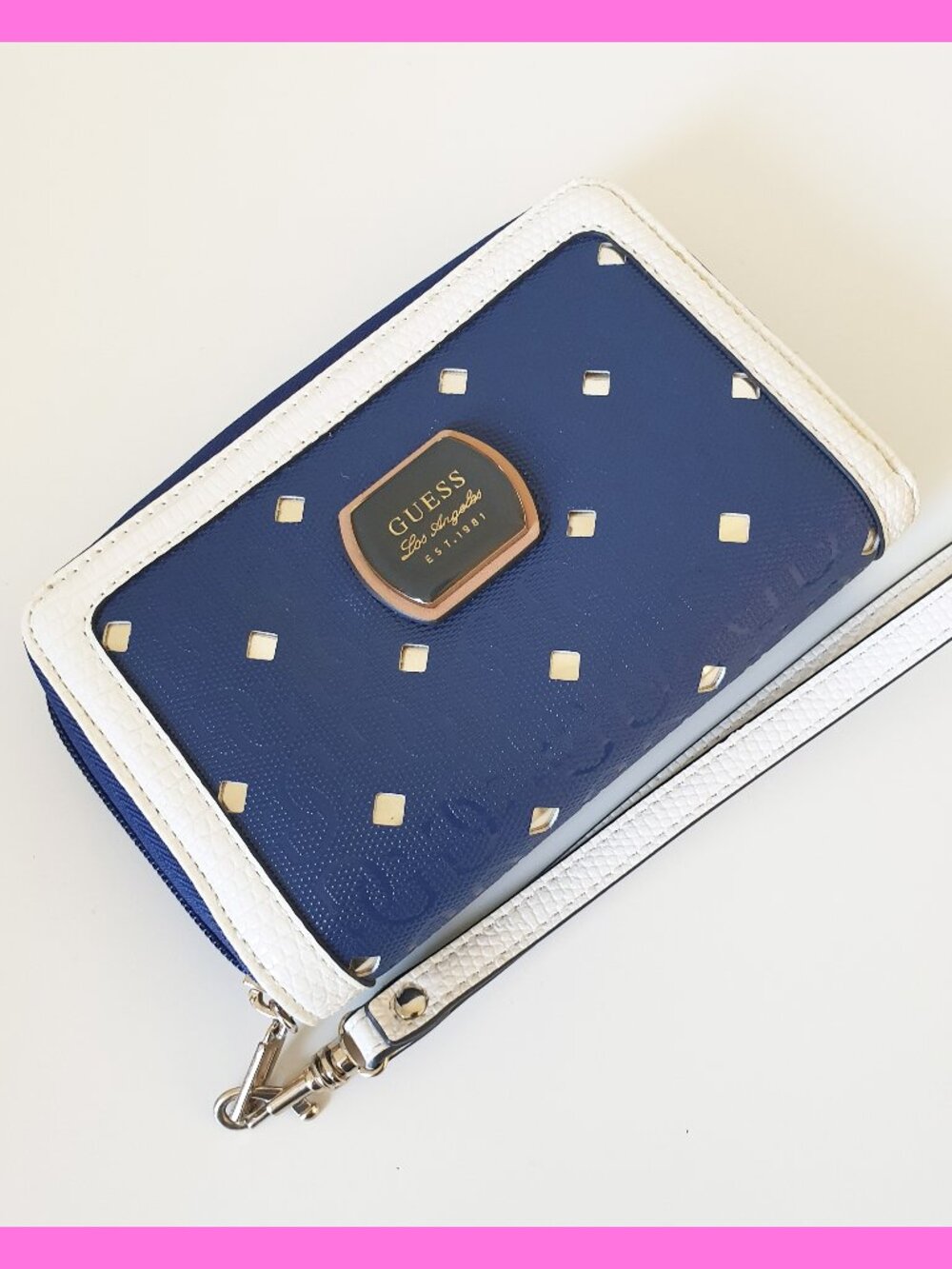 GUESS Los Angeles Women’s Navy Blue Diamond Mirrored Wallet Wristlet Hula Girl